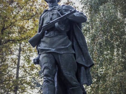monument to alexander matrosov oufa