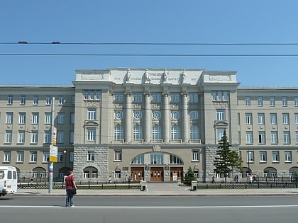 omsk state transport university