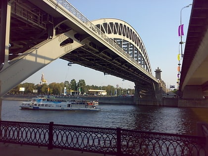 krasnoluzhsky bridge moscou