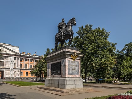 pomnik piotra i petersburg
