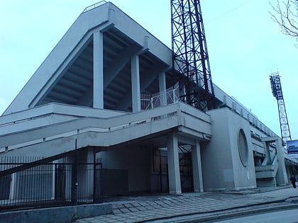 stadion lokomotiw saratow