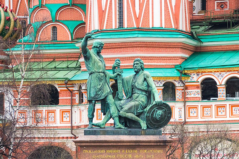 Monument to Minin and Pozharsky