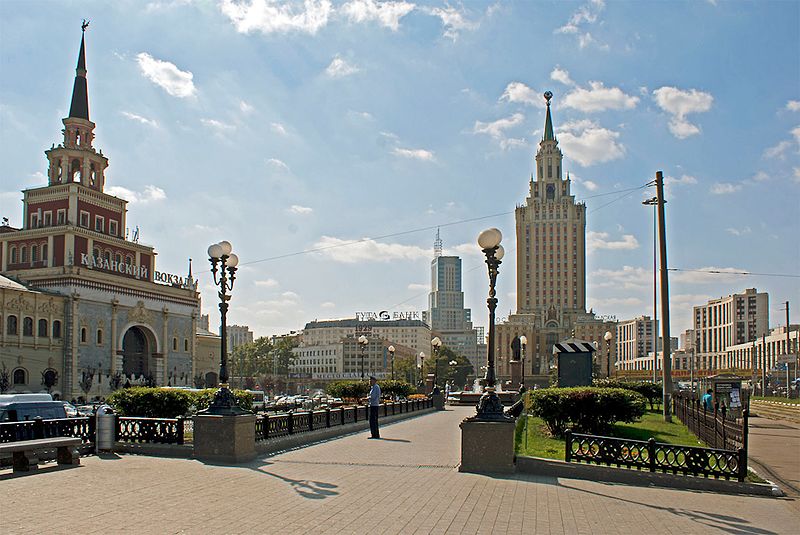 Place Komsomolskaïa