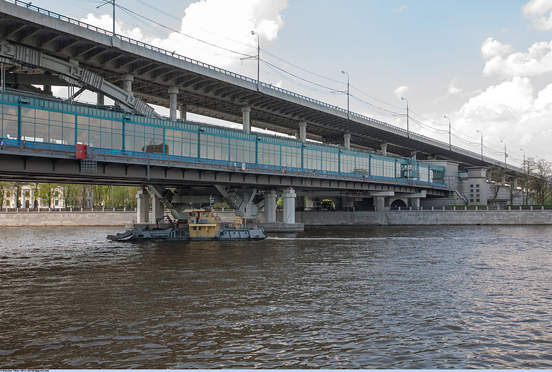 Luzhniki Metro Bridge