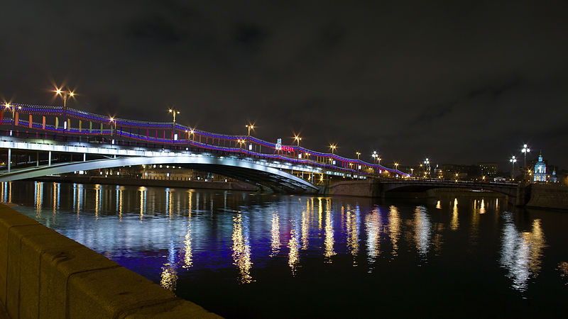 Große Ustjinski-Brücke