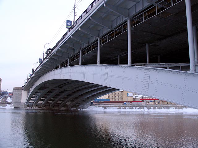 Bolshoy Krasnokholmsky Bridge