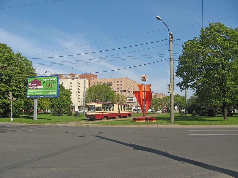 Muzhestva Square