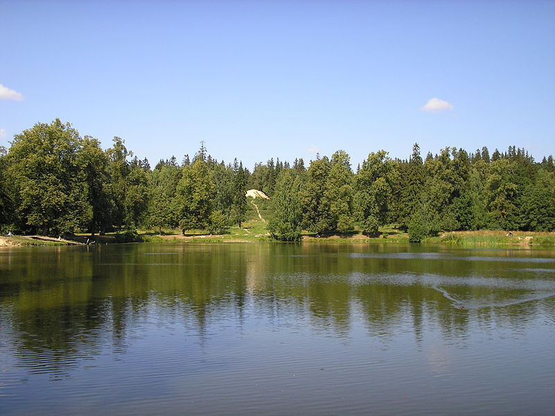 Shuvalovskiy park