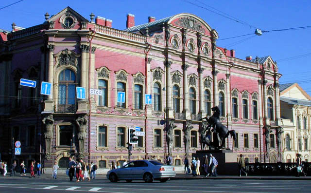 Beloselsky-Belozersky Palace