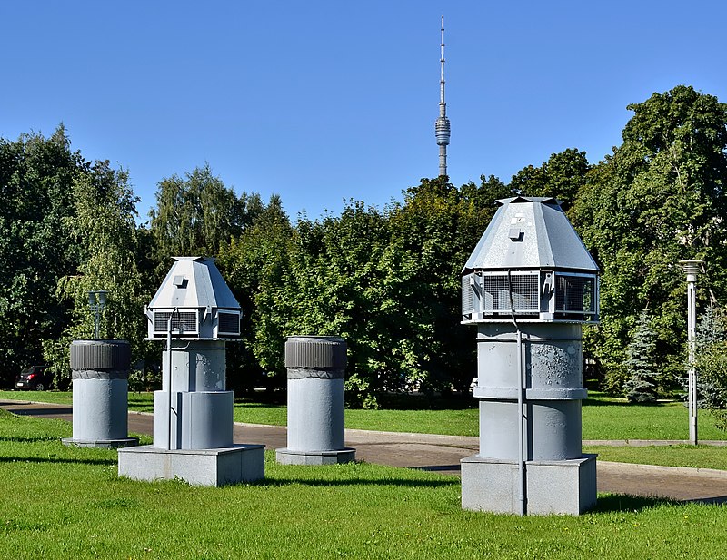 Monumento a los Conquistadores del Espacio