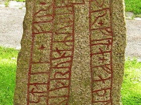 Uppland Runic Inscription 896