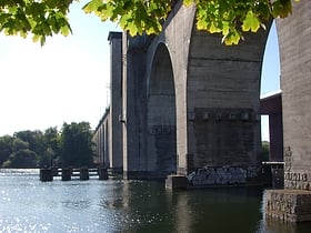 Ponts d'Årsta