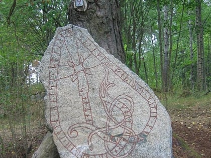 lilla vilunda runestones upplands vasby