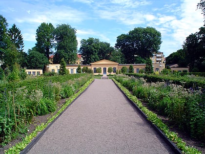 Jardín botánico de Linneo en Upsala