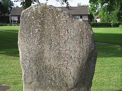 kalleby runestone municipio de tanum