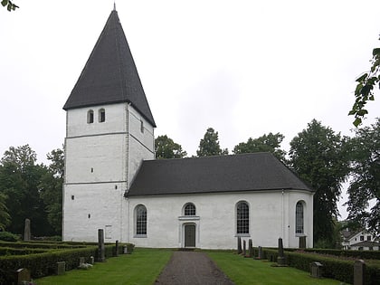 Bjälbo kyrka