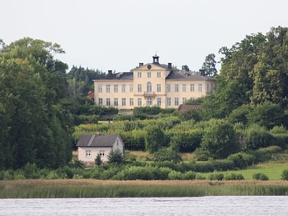 Östanå Castle