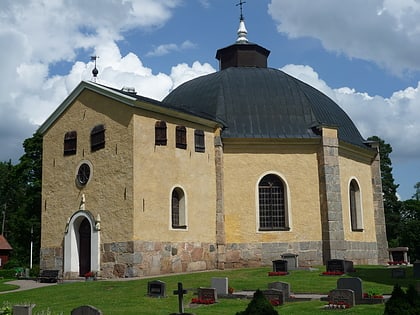 Järlåsa kyrka