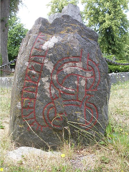 Kyrkogården Runestones