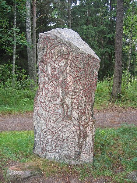 Lilla Vilunda runestones