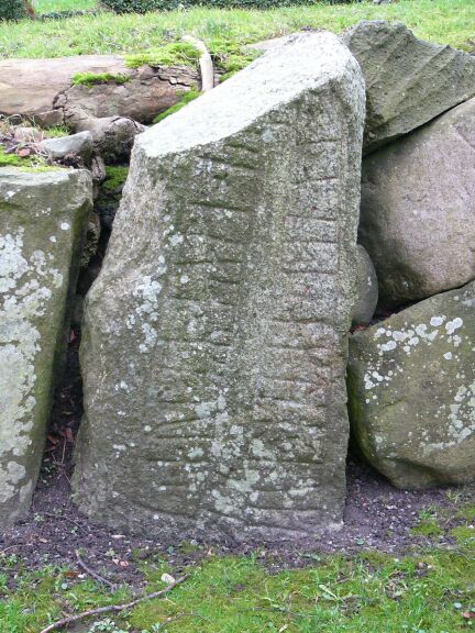 Skårby Runestones