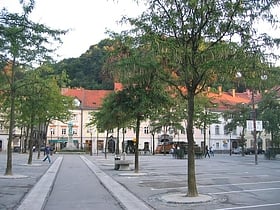 vodnik square ljubljana