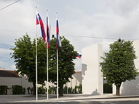 monument to the victims of all wars lublana