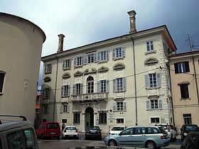Palais Brutti
