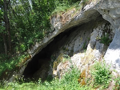 betal rock shelter