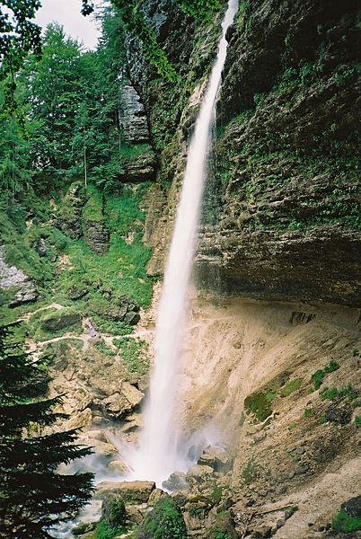 Peričnik Falls
