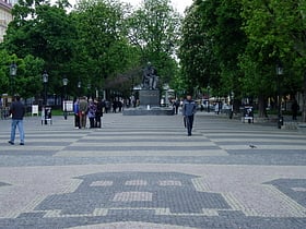plaza hviezdoslav bratislava