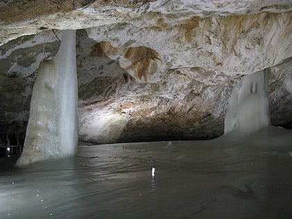 cueva de hielo de dobsinska dobsina
