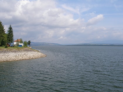 jezioro orawskie