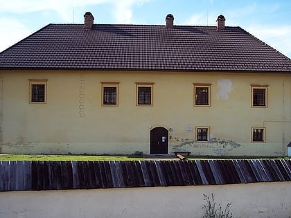 the manor house in radola