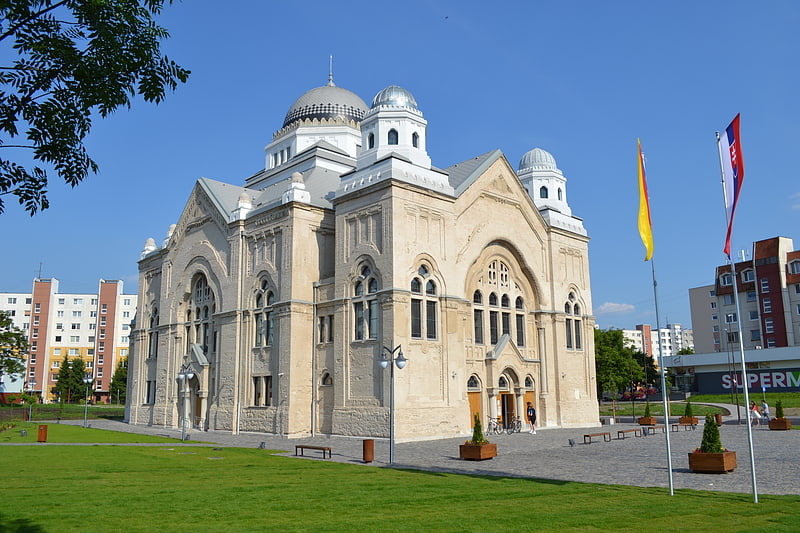 synagoga lucenec