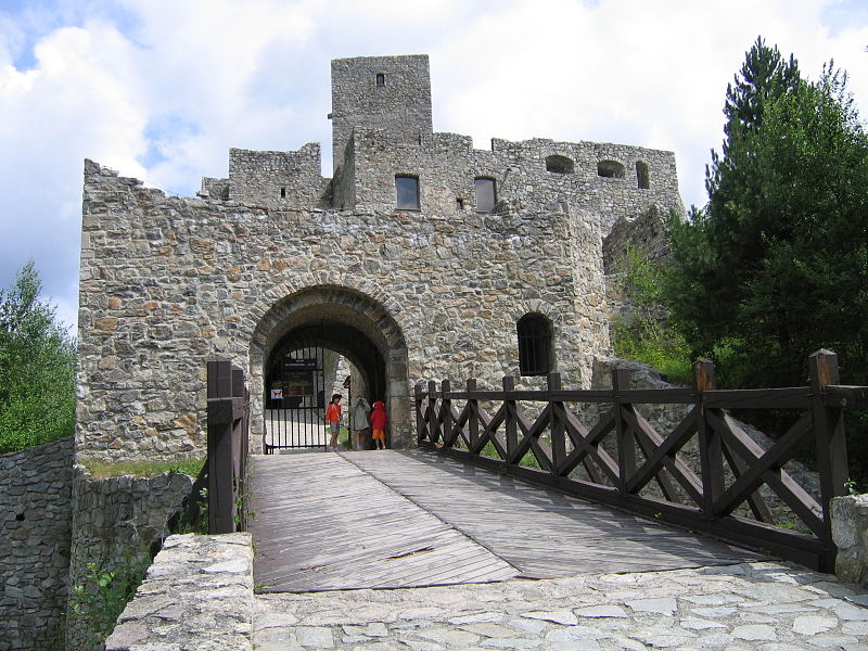 Burg Strečno