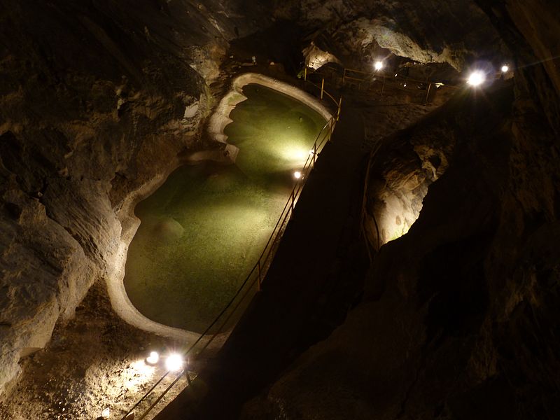 Belaer Tropfsteinhöhle