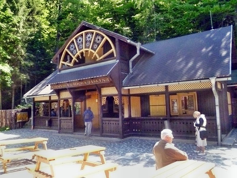Dobszyńska Jaskinia Lodowa, Dobszyna
