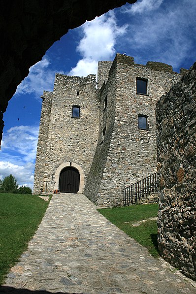 Strečno Castle