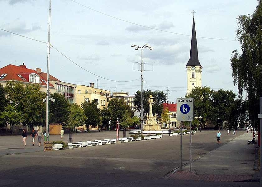 Nowe Zamki, Słowacja