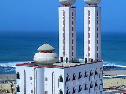 mosque of divinity dakar