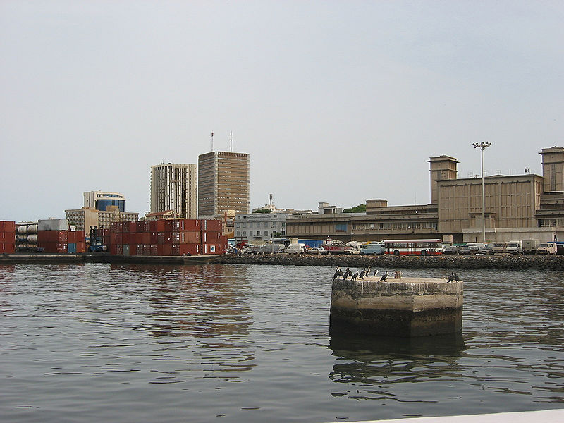 Puerto autónomo de Dakar