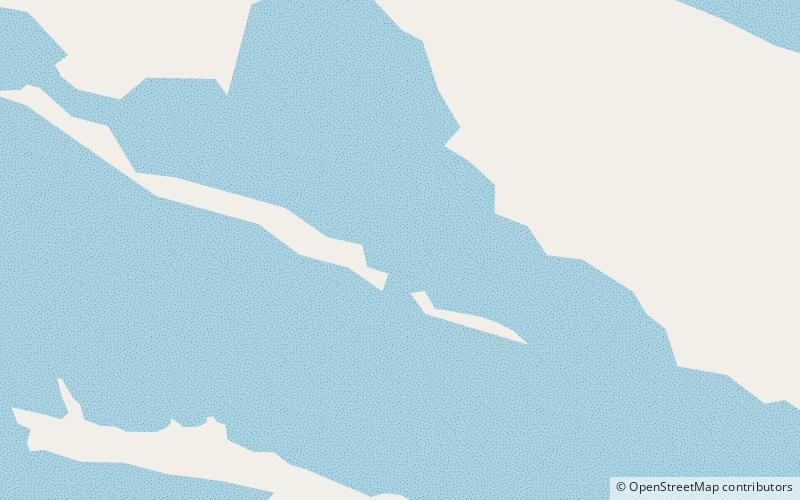 Isla Pequeña San Salvador location map