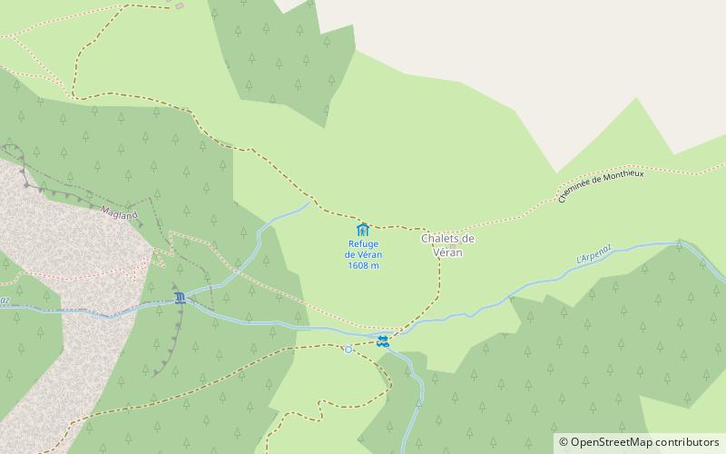Refuge de Véran location map