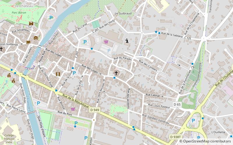 Église Saint-Jean de Fontenay-le-Comte location map