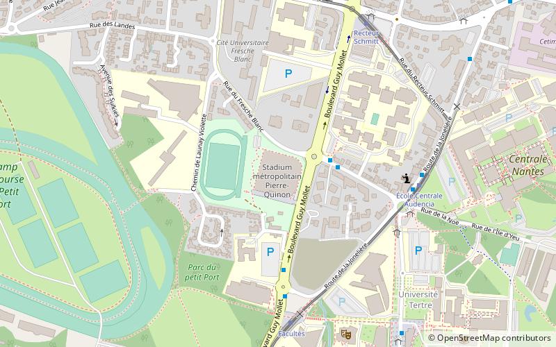 Pierre-Quinon Metropolitan Stadium location map