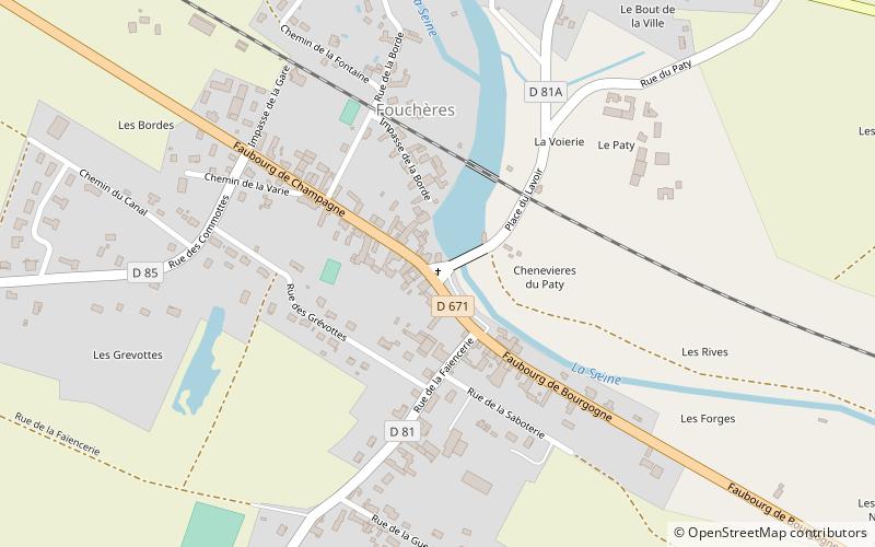 Croix de carrefour de Fouchères location map