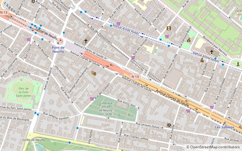 Avenue Charles-de-Gaulle location map
