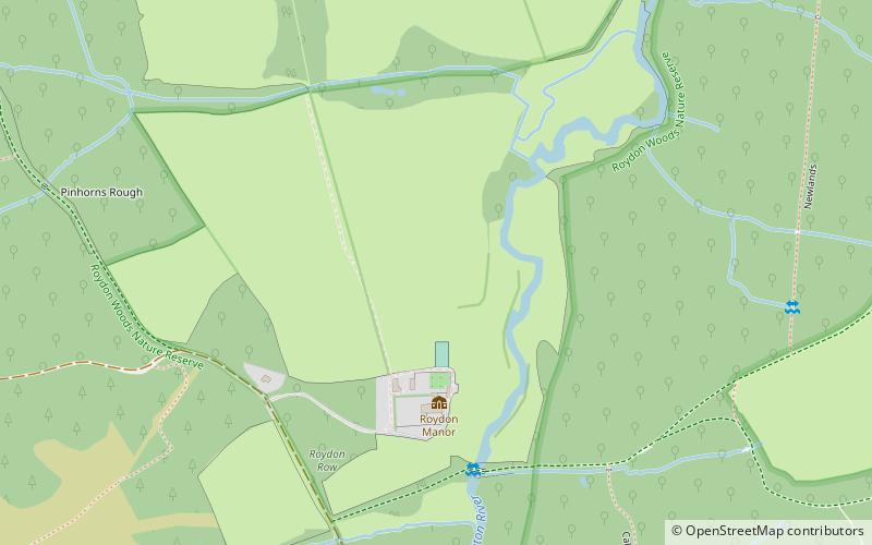 Roydon Woods location map