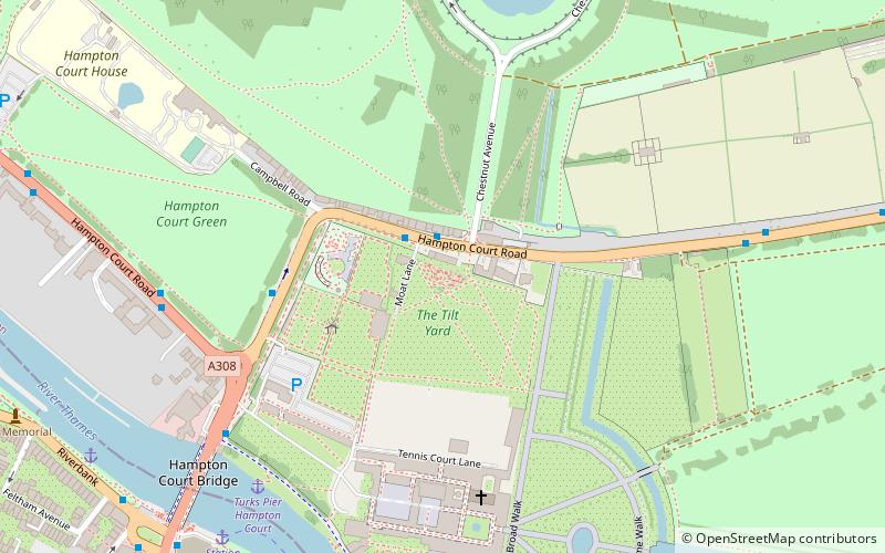 Hampton Court Maze location map